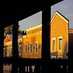 Cheyenne Hotel