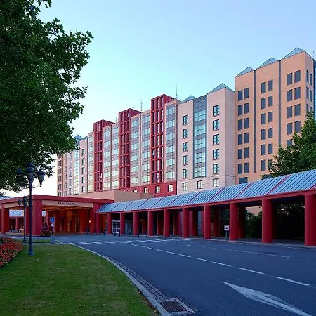 Cheyenne Hotel